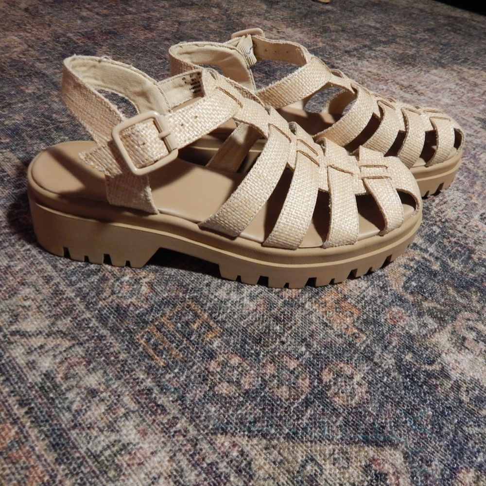 American Eagle Outfitters Beige Woven Platform Sandals
